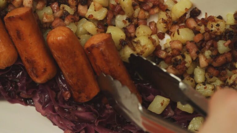 Sabrosas salsas para acompañar salchichas frankfurt