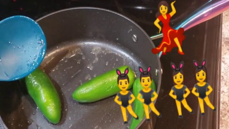 Deliciosos hot dogs con jalape&ntilde;os en escabeche