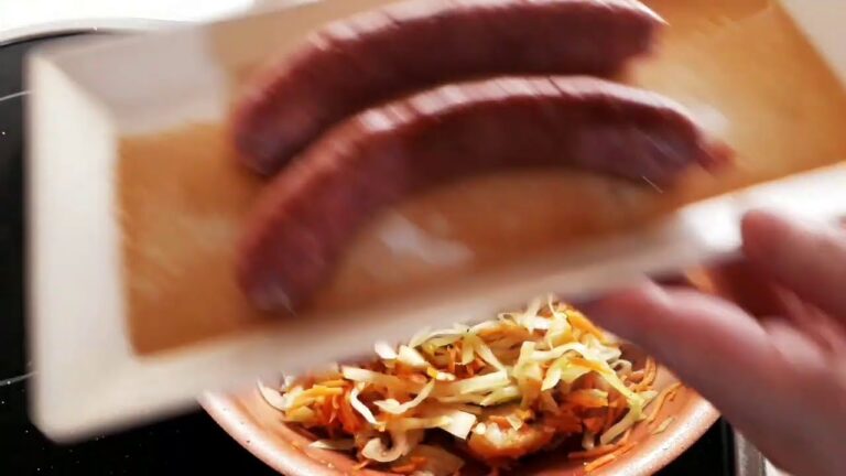 Delicioso Cena Expr&eacute;s: Salchichas Bratwurst